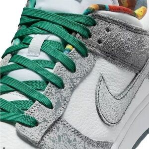 Nike Dunk Low ‘Philly’ Collab